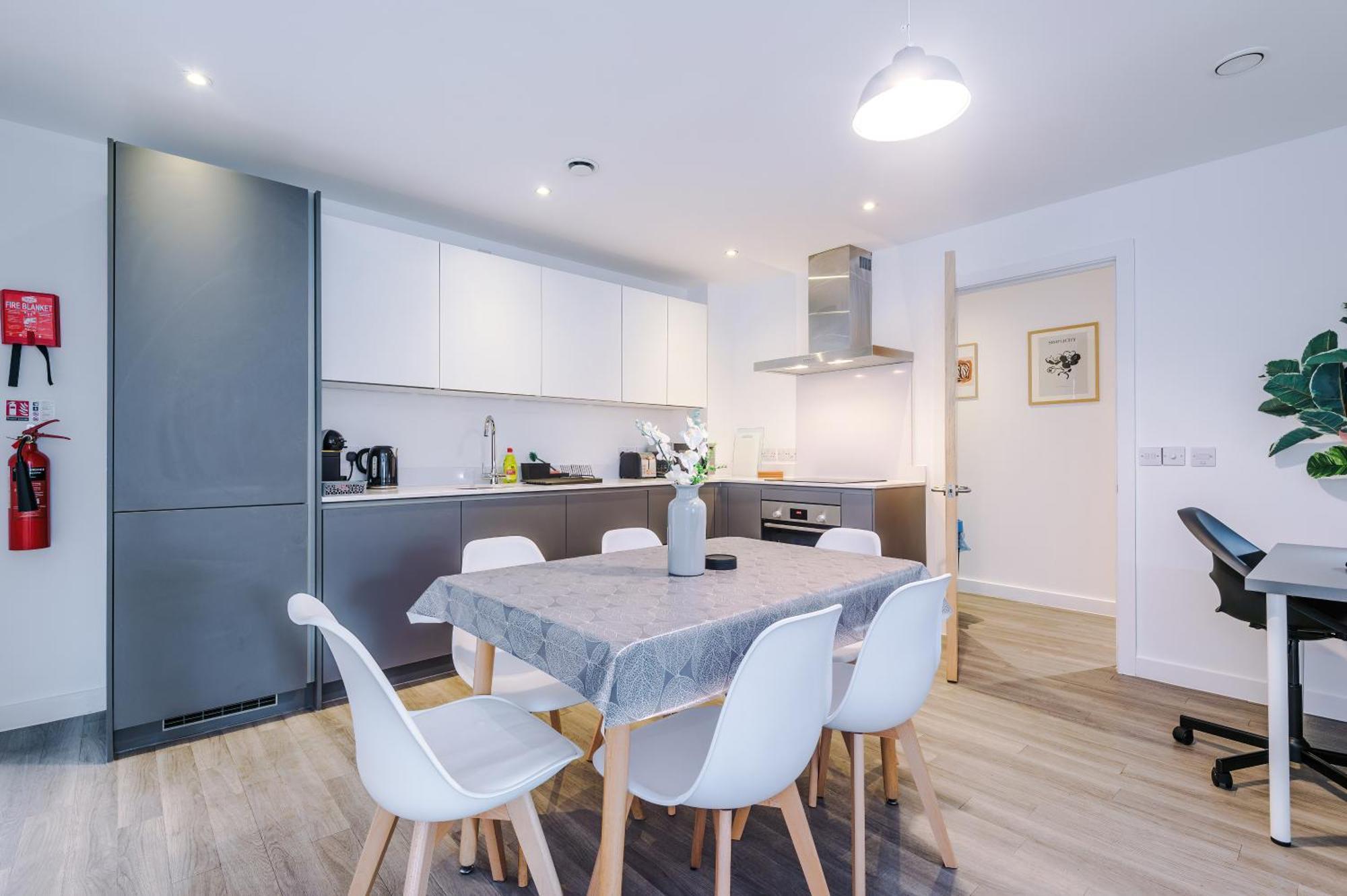 Hilltop Serviced Apartments- Northern Quarter Manchester Eksteriør bilde